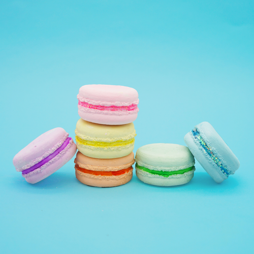 TWEE - TWEE Petit Macaron Handmade Sidewalk Chalk Set