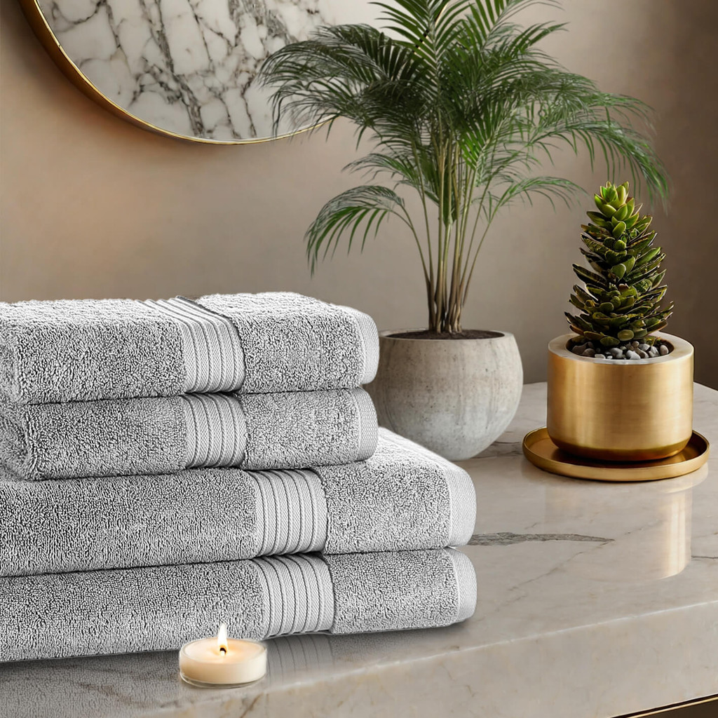 4 Piece 700GSM Towel Bale - 2 Hand Towels, 2 Bath Towels