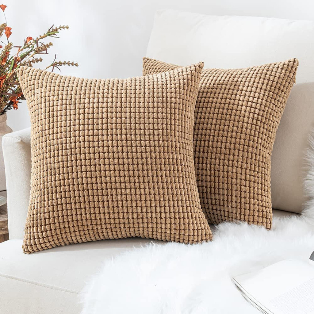 Set of 2 Cushions with Corn Corduroy Covers Included - 45x45 cm