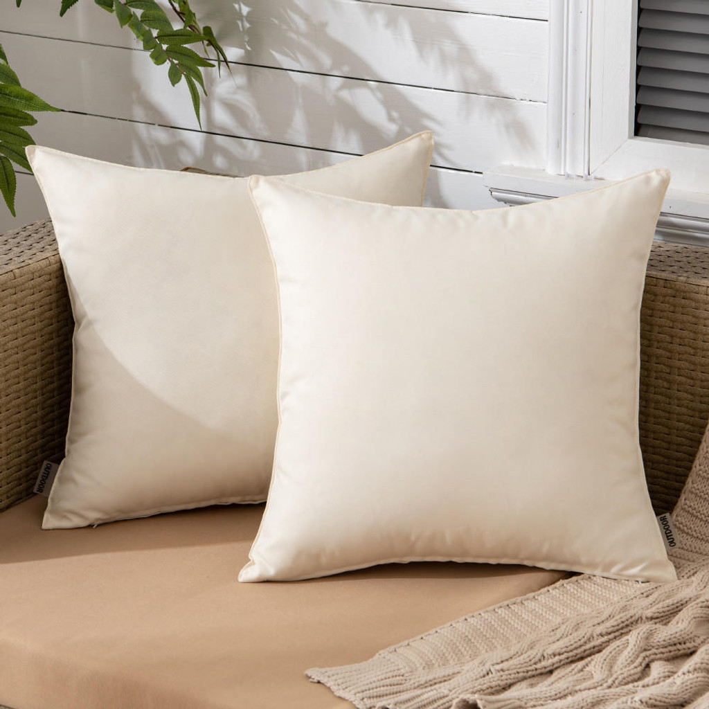 Set of 2 Outdoor Cushions with Waterproof Covers Included - 45x45 cm