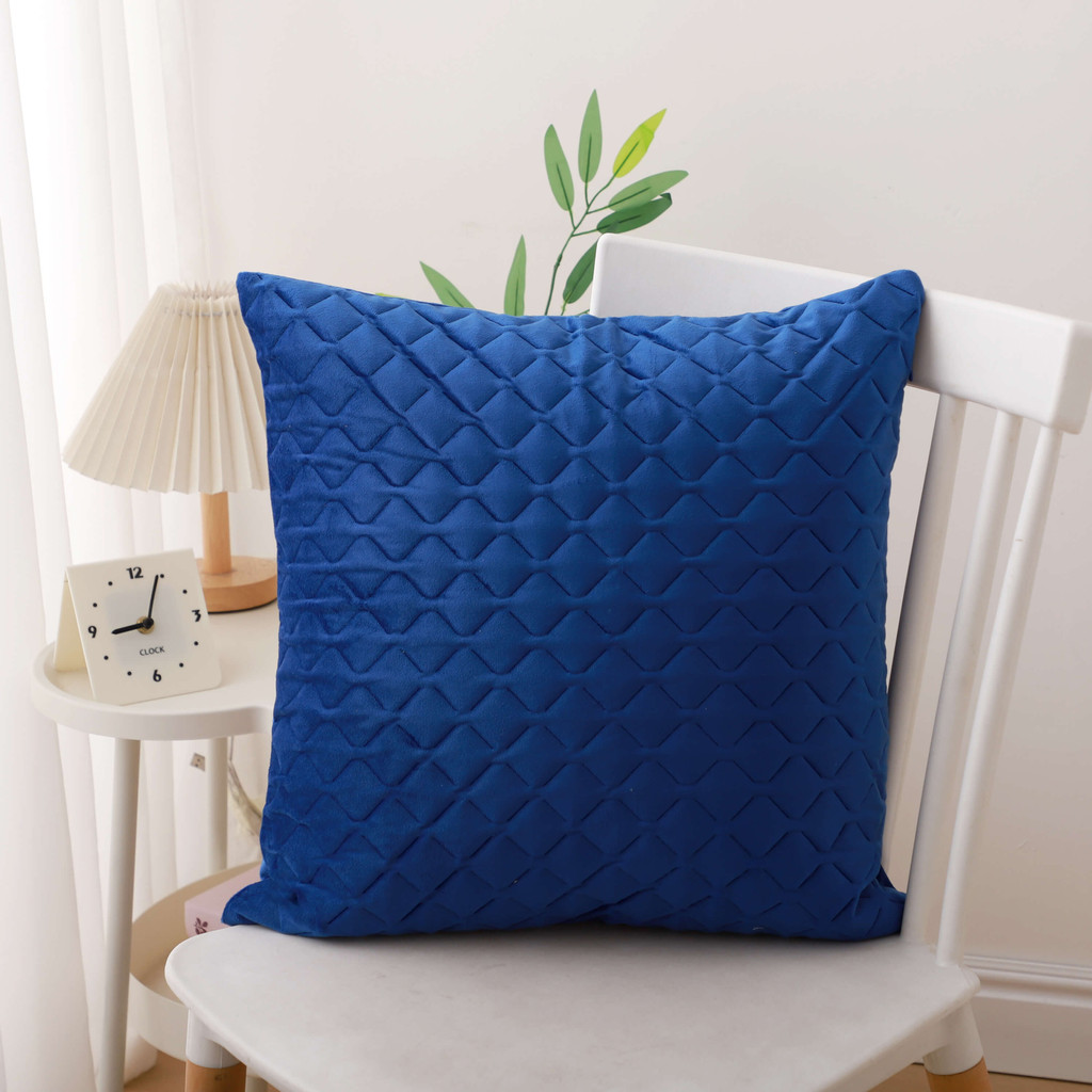 Quilted Velvet Cushion Cover 45x45 cm – Soft Holland Fleece Accent
