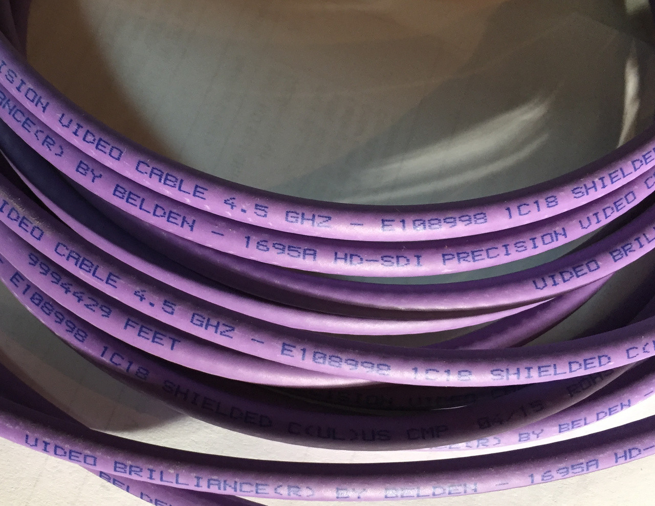 Belden 1695a - Plenum Rated RG6 SDI Cable - 1000 Foot (BL1695A-FT)