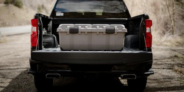 CONDITION 1 - 38" Sportsman Trunk 2pk