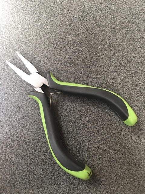 Venom Mini Flat Nose Pliers VEN-0856