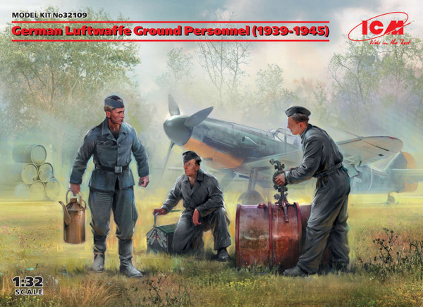 1/32 German Luftwaffe Ground Personnel (1939-1945) (3 Figures) 32109