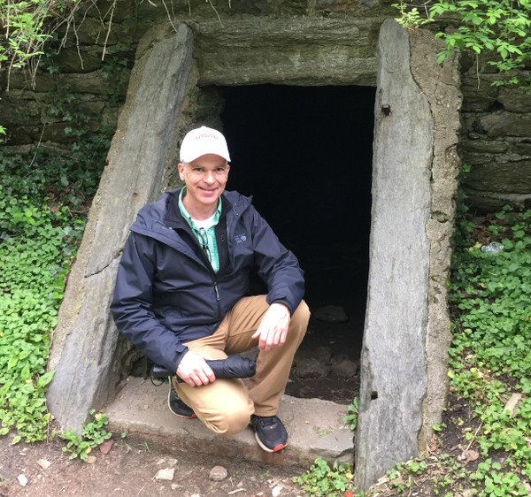 Pennsylvania Ironmaster Thomas Rutter, Wissahickon Mystic Johannes Kelpius, and the 1695 Irenia Commune Near Philadelphia