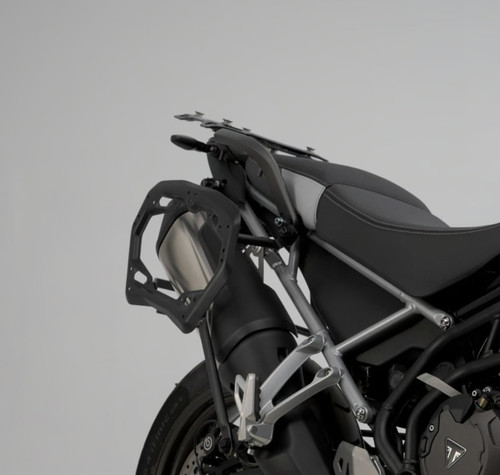 Anclaje Maletas Laterales SW-MOTECH para TRIUMPH TIGER 900 RALLY/GT/PRO (KFT.11.953.30000/B) Triumph Tiger 900 GT/Pro (2020-2023)
Triumph Tiger 900 Rally/Pro (2020-2023)