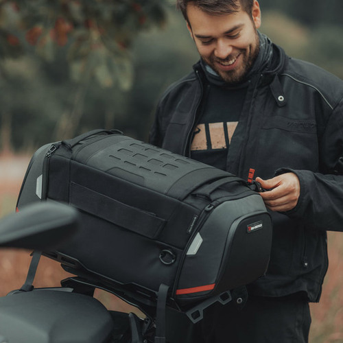 SW-MOTECH - Bolso de Cola PRO RACKPACK (32 - 42 LITROS) (BC.HTA.00.305.30000)