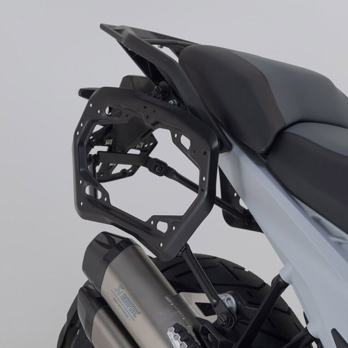 Anclaje Maletas Laterales SW-MOTECH para BMW R1300GS (KFT.07.975.30000/B)
