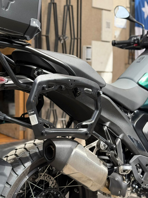 Anclaje Maletas Laterales SW-MOTECH para BMW R1300GS (KFT.07.975.30000/B)