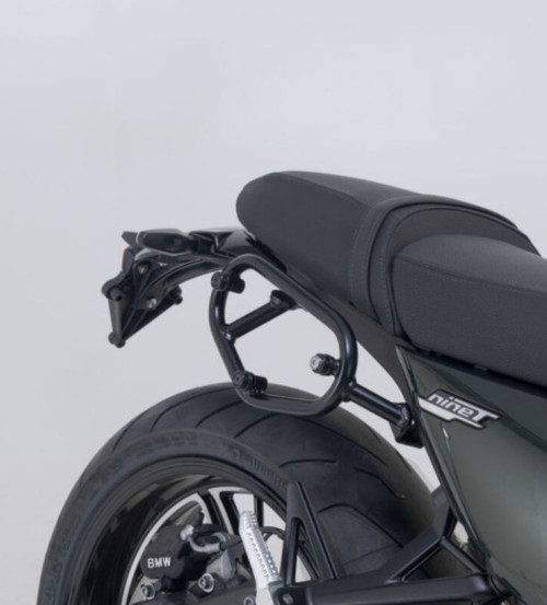  Kit Anclajes SLC + Alforjas Legend LC para BMW R12 NineT (BC.HTA.07.968.20100)