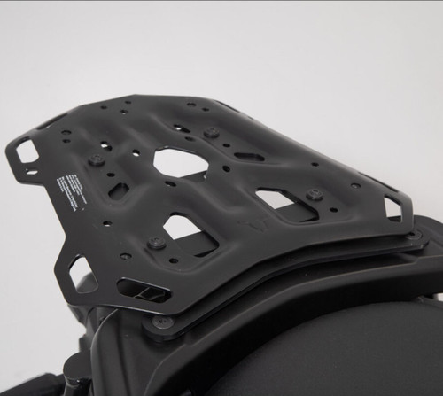 Anclaje de Topcase SW-MOTECH para Yamaha Tracer 9/GT (GPT.06.921.19000/B)