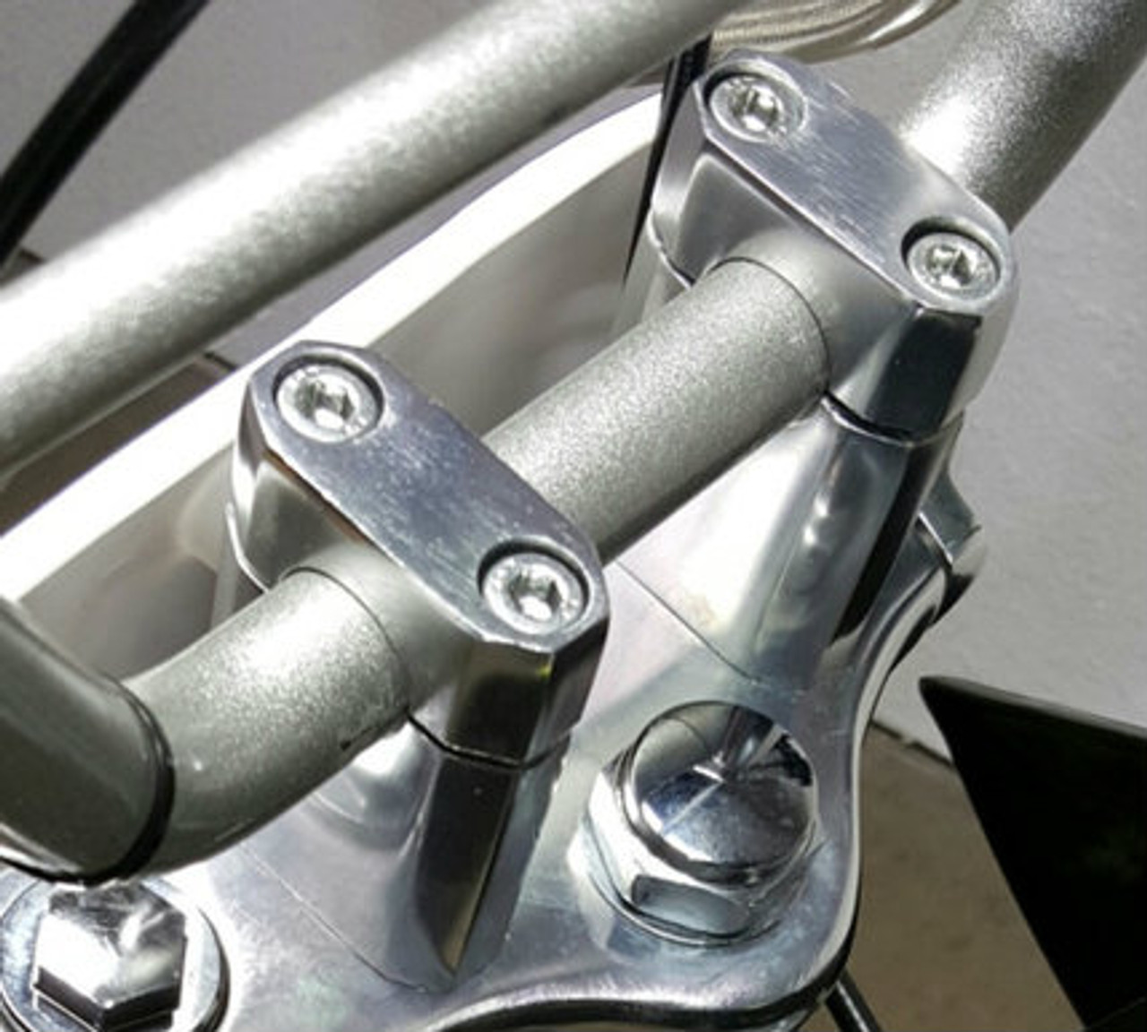 Dirt bike bar clamps Clearance