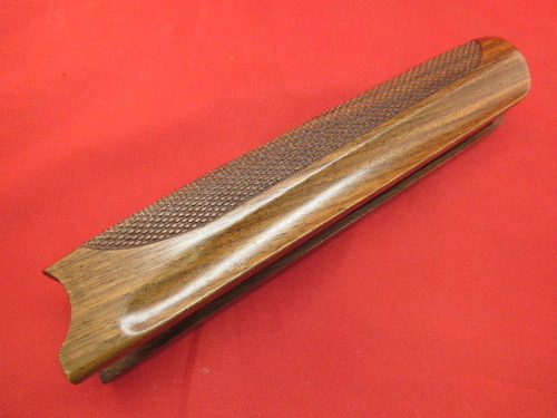 Beretta Model 682 Over / Under 20 Gauge Forearm Forend - 060 Beretta Model 682 Over / Under 20 Gauge Forearm Forend - 060