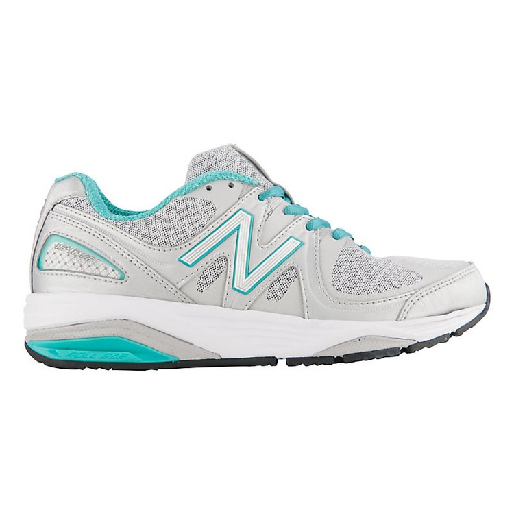 price of new balance shoes