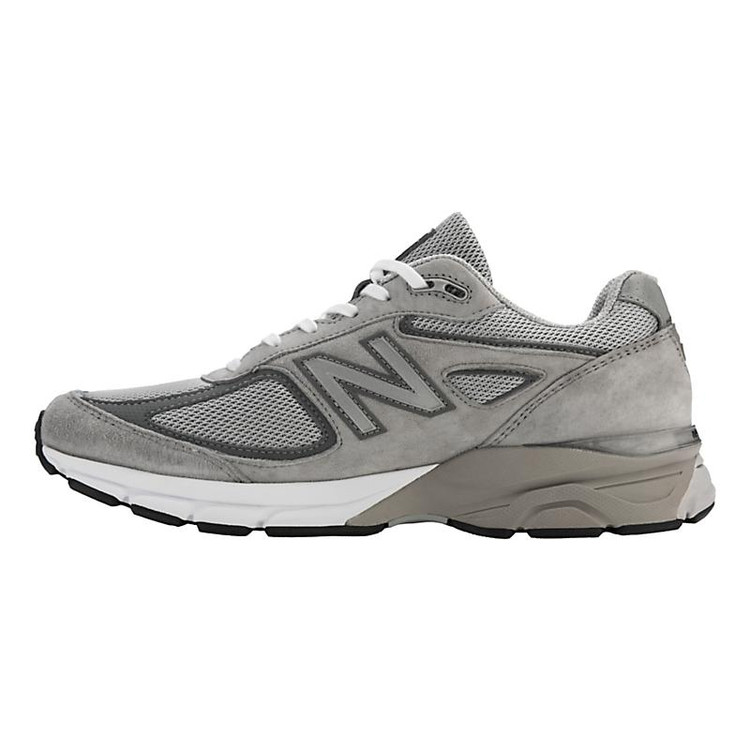 new balance men's 900v4