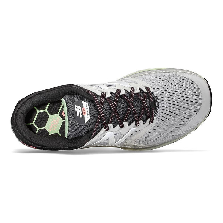 new balance fresh foam 18v8 women's