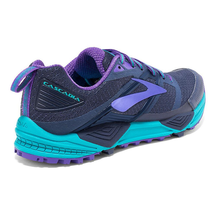 brooks cascadia 12 women's size 9