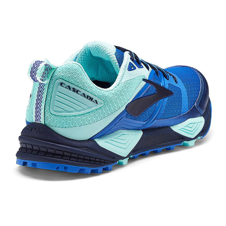 brooks women's cascadia 12