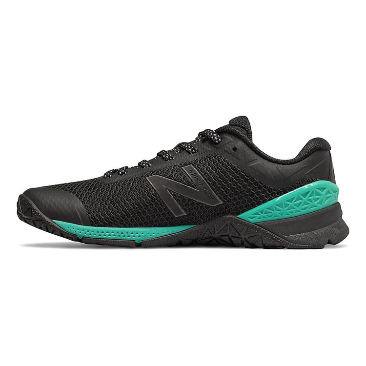 women's new balance minimus 40v1