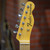 gros plan tête de la Guitare Electrique Fender Custom Shop '68 Telecaster Thinline Aged Natural