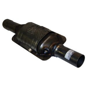 Crown Automotive 52019482AC Catalytic Converter for Select Jeep 1996 XJ Cherokee w/ 2.5L, 4.0L Engines w/ Federal Emissions, 1996-1996 ZJ