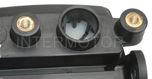 Standard Ignition Fuel Vapor Canister CP3110 - connector view