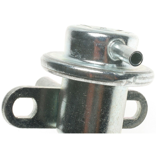Standard Ignition Fuel Pressure Regulator PR33 - connector view