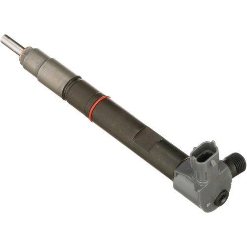 Standard Ignition Fuel Injector - Diesel - Remfd FJ1383 - angled view