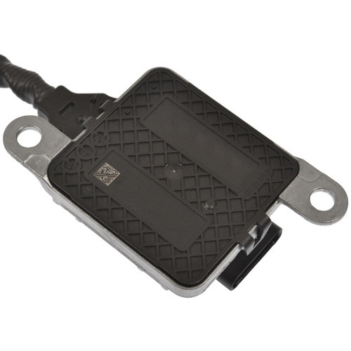 Standard Ignition Diesel Nitrogen Oxide (NOx) Sensor NOX054 - bottom view