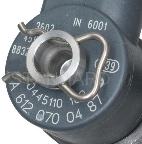 Standard Ignition Fuel Injector - Diesel - Remfd FJ921 - bottom view