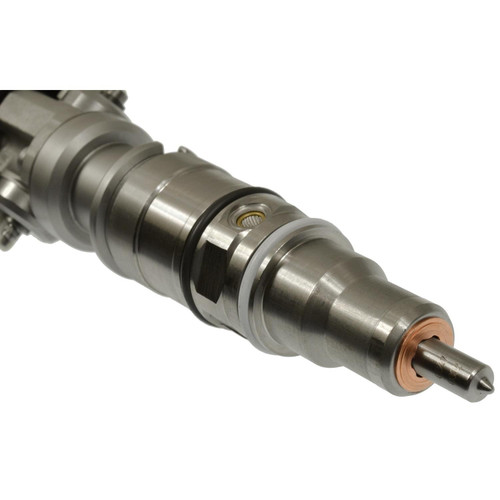 Standard Ignition Fuel Injector - Diesel - New FJ928NX - angled view