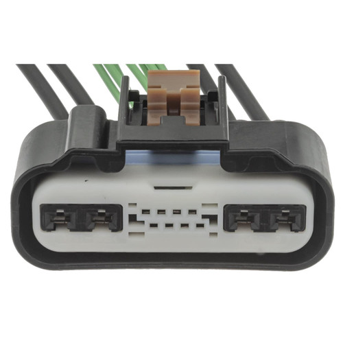 Standard Ignition Multi Function Connector S3017 - angled view
