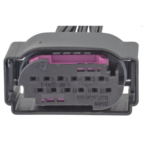 Standard Ignition Multi Function Connector S3146 - angled view