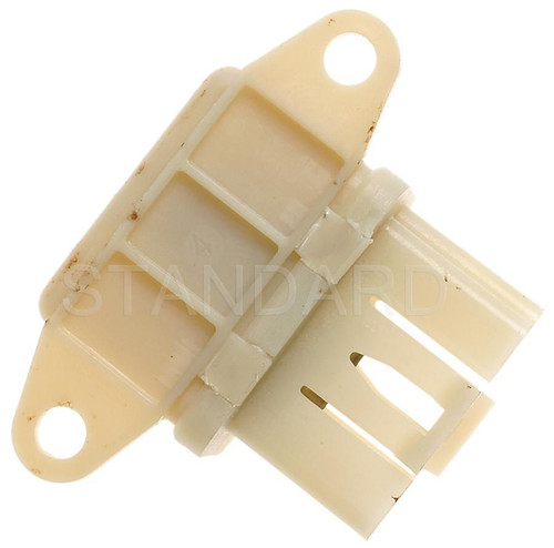 Standard Ignition A/C Compressor Clutch Relay RY-122