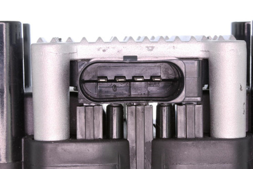VEMO Ignition Coil V10-70-0044
