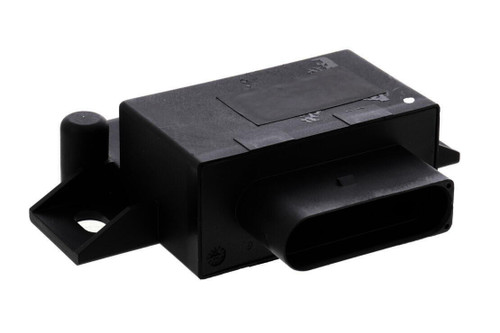 VEMO Fuel Pump Relay V15-71-0071
