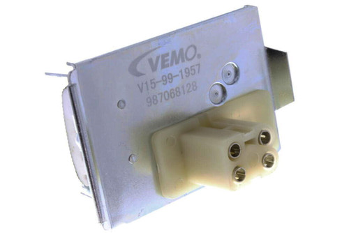 VEMO Passenger Compartment Fan Regulator V15-99-1957
