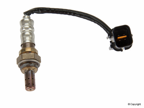 NTK Switching Oxygen Sensor 25195 - top view