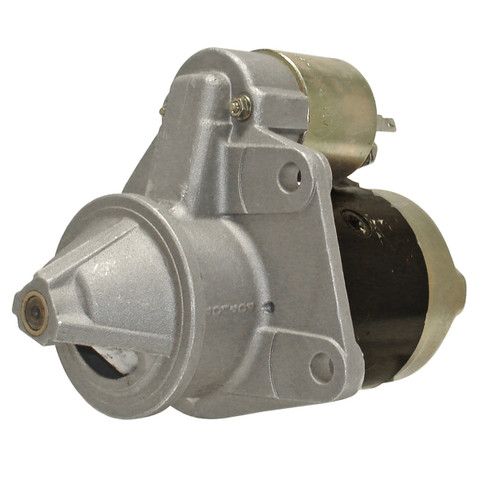 MPA Quality-Built Remanufactured Starter 16533 - angled view