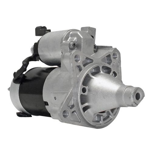 MPA Quality-Built New Starter 17726N - angled view