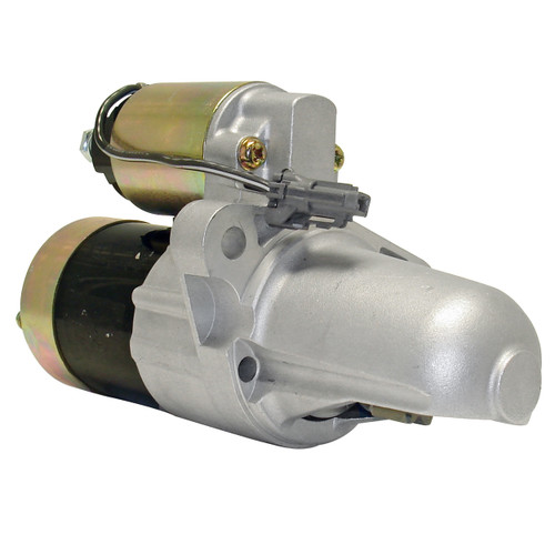 MPA Quality-Built Remanufactured Starter 17830 - angled view