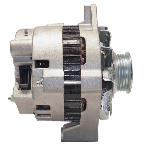 MPA Quality-Built Remanufactured Alternator 7872403 - side view