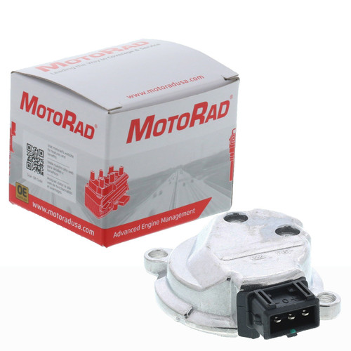 Motorad Engine Camshaft Position Sensor 1CS132 - 3-Wire - packaging