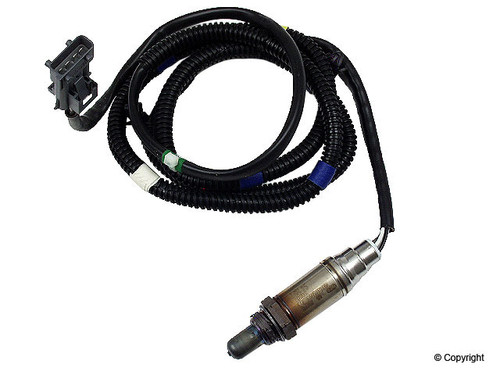 Bosch Premium Switching-Type Oxygen (O2) Sensors 15062 for 1993-1998 Volvo 2.3L 2.4L (850, C70, S70, V70)