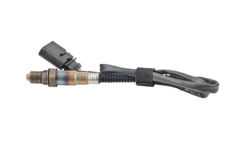 Bosch Premium Switching-Type Oxygen (O2) Sensors 16132 for 1998-2010 Audi/Volkswagen 2.7L 4.2L (A6 Quattro, A8 Quattro, Allroad Quattro, S8)