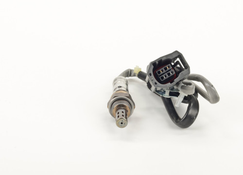 Bosch Premium Switching-Type Oxygen (O2) Sensors 15922 for 2004-2007 Mazda 2.0L 2.3L (3, 5)