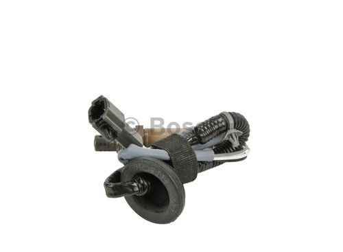 Bosch Premium Switching-Type Oxygen (O2) Sensors 15881 for 1998 Nissan 3.0L (Quest)