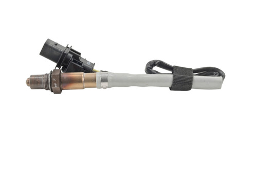 Bosch Premium Wideband A/F Oxygen (O2) Sensors 17169 for 2009-2018 Audi/Hyundai/Porsche 2.0L 1.6L (Q3, Q3 Quattro, Tucson, Veloster)