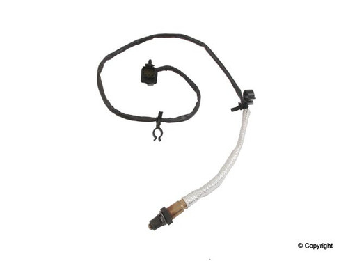 Bosch Premium Wideband A/F Oxygen (O2) Sensors 17137 for 2002-2009 Volvo 2.3L 2.4L (S60, S80, V70, XC70)